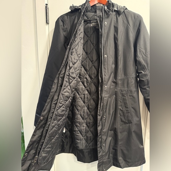 Eddie Bauer Women's Girl on the Go Insulated Waterproof Trench Coat
Black Large - Picture 7 of 16